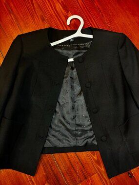 Brooks Brothers Black Collarless Cropped Blazer Jacket – Button Front, Floral